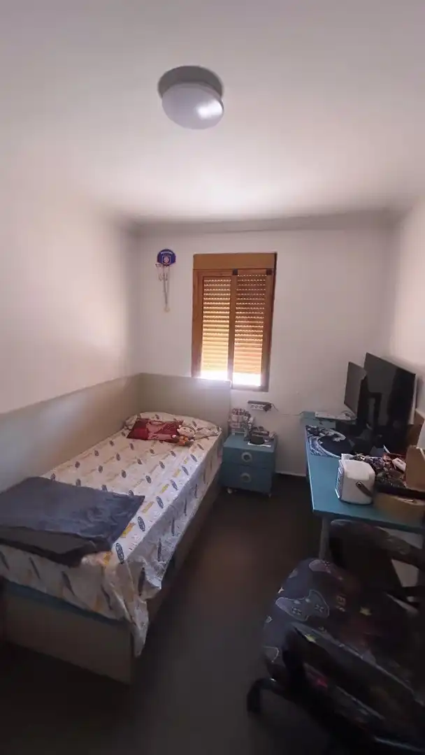 Bedroom of Flat for sale in Algeciras  with Storage room and Jacuzzi