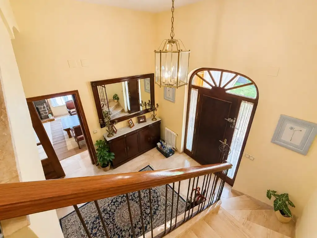 Casa o xalet en venda en Córdoba amb Jardí privat, Terrassa i Traster