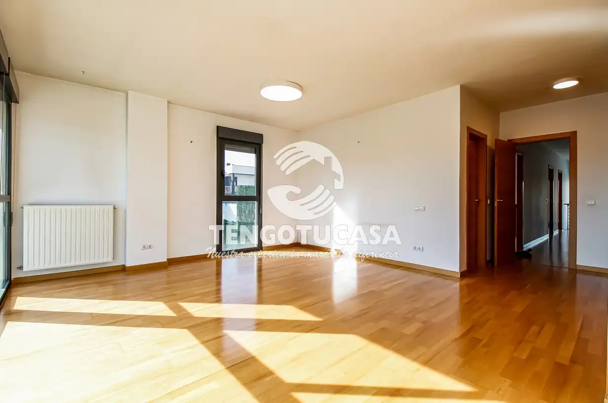 Living room of Detached homes for rent in Madrid  with Air Conditioner, Heating and Private garden