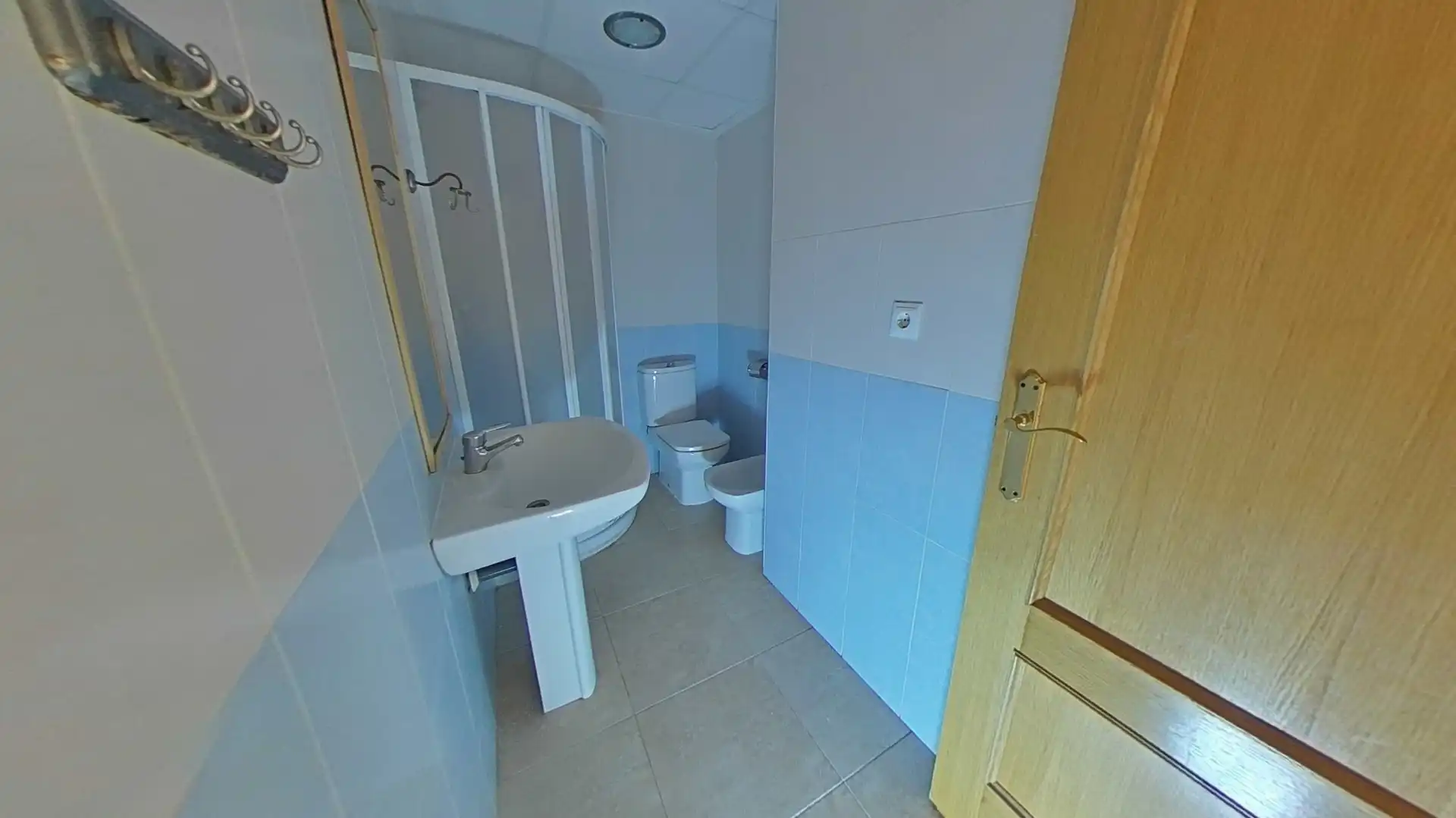 Baño de Piso en venta en Totana