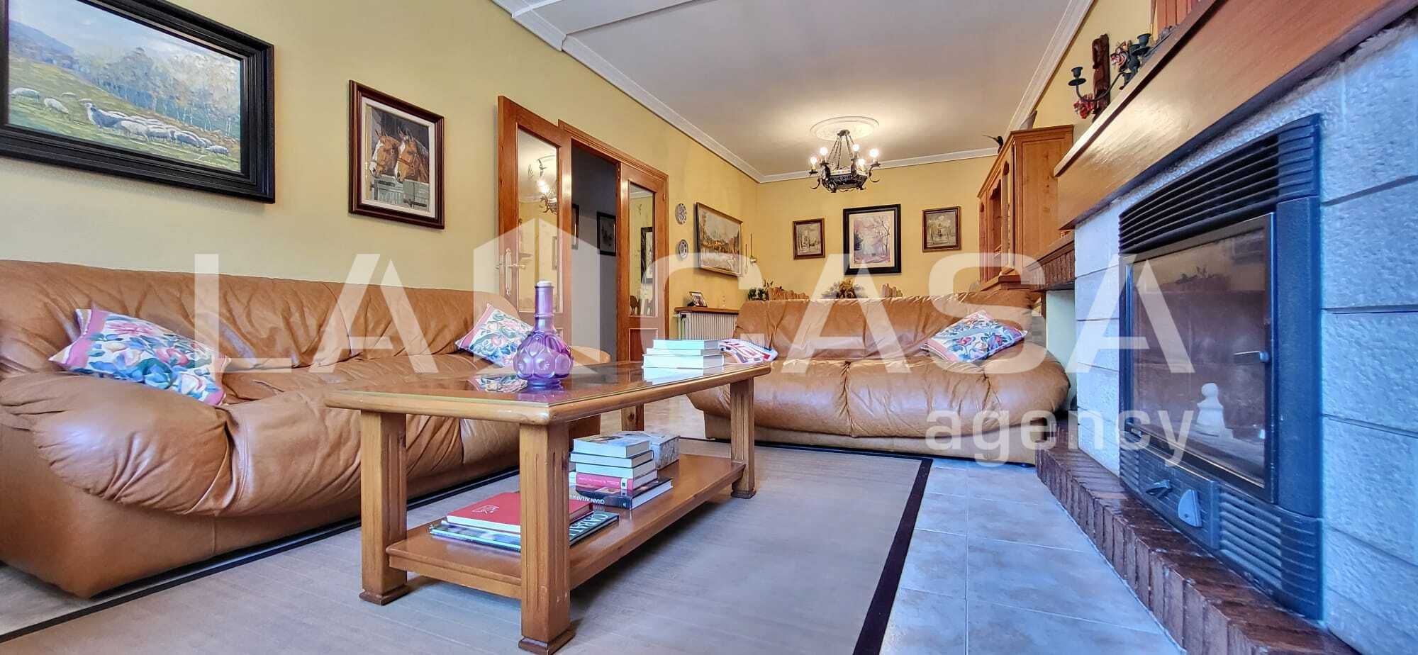 Living room of Planta baja for sale in Valdestillas  with Heating
