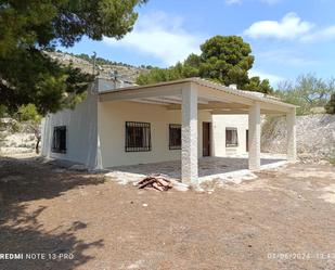 Country house for sale in Onil