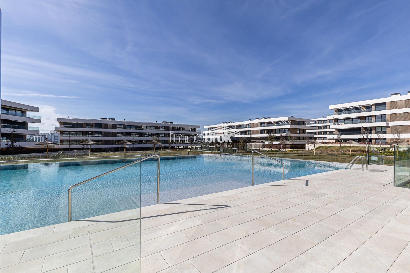 Swimming pool of Flat for rent in La Moraleja  with Air Conditioner, Heating and Terrace