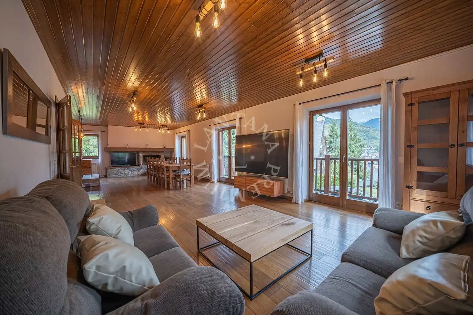 Sala de estar de Casa o chalet en venta en Vielha e Mijaran con Calefacción