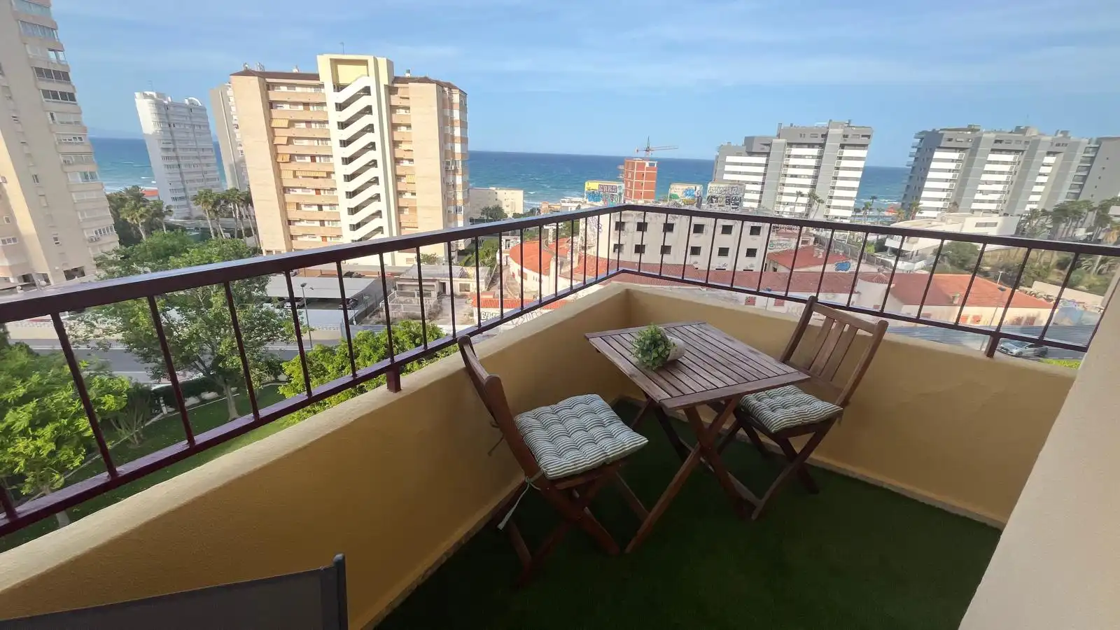 Terrassa de Pis de lloguer en Alicante / Alacant amb Aire condicionat, Calefacció i Terrassa