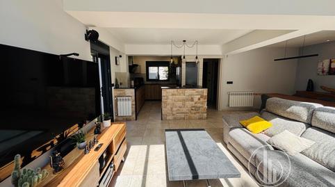 Foto 3 de Casa o chalet en venta en Calle Dels Geranis, Olot, Girona