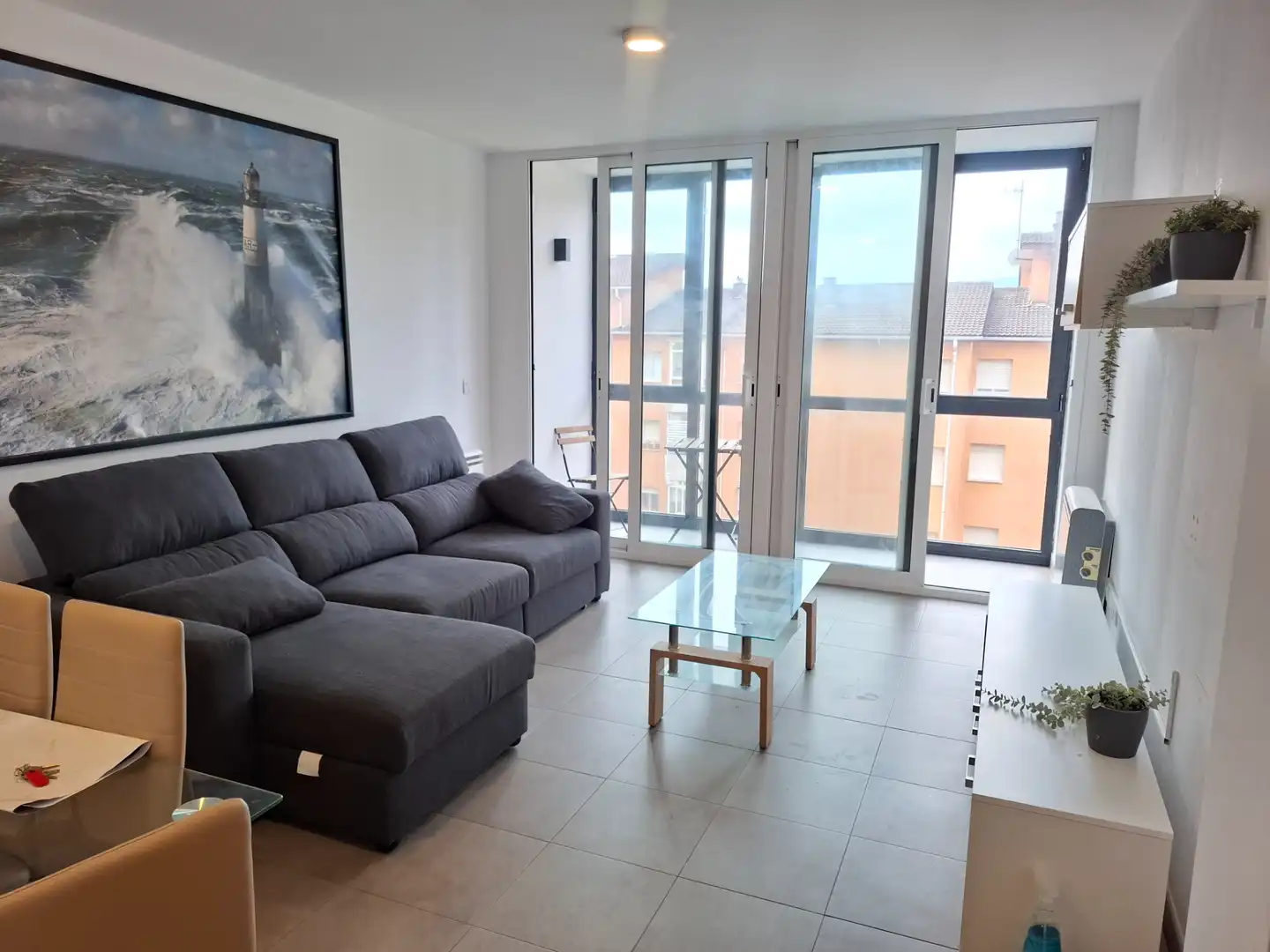 Sala de estar de Piso en venta en Viveiro con Terraza, Amueblado y Piscina comunitaria