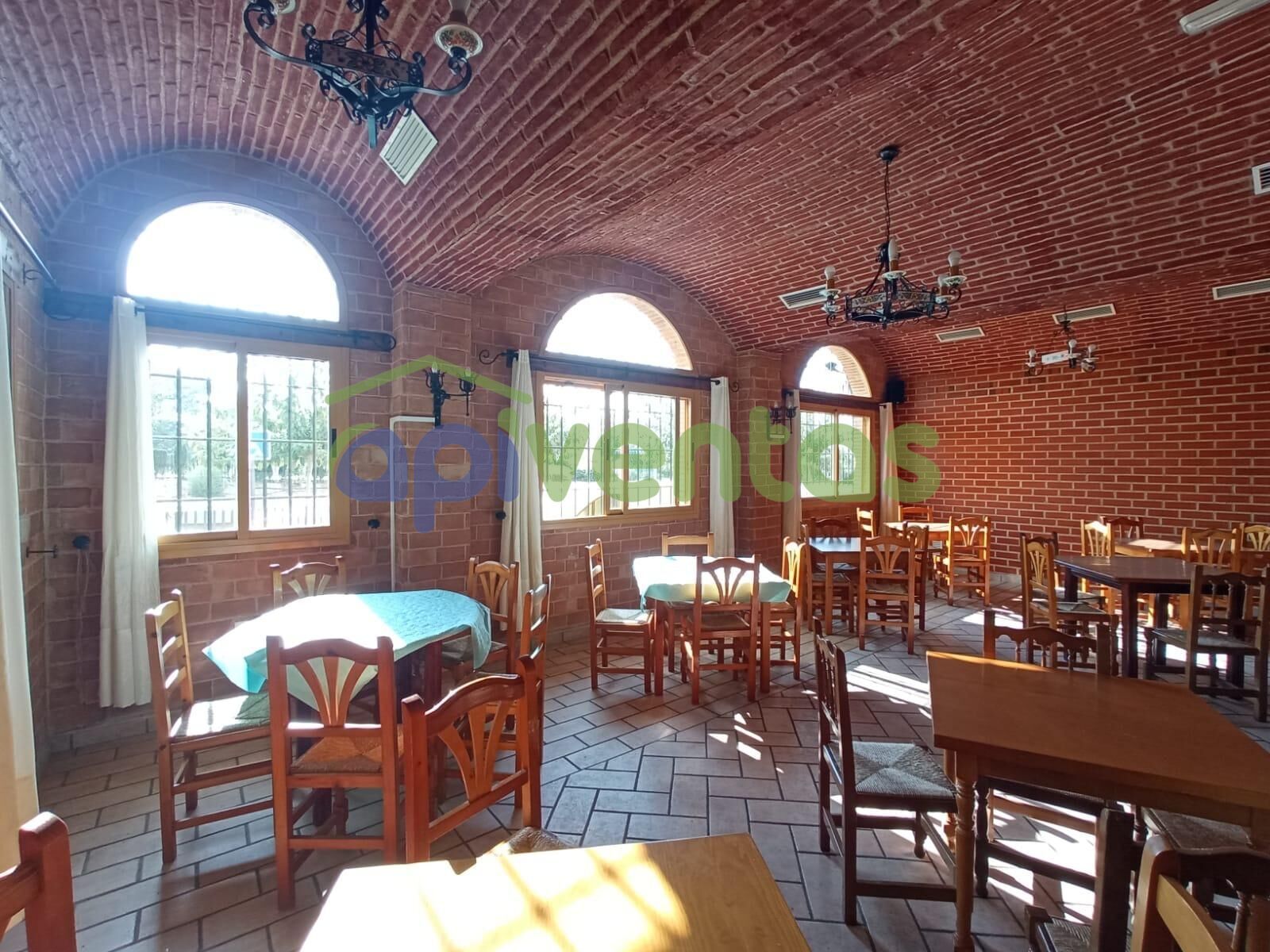 Geschaftsraum zum verkauf in Puerto Lumbreras mit Klimaanlage, Terrasse und Möbliert