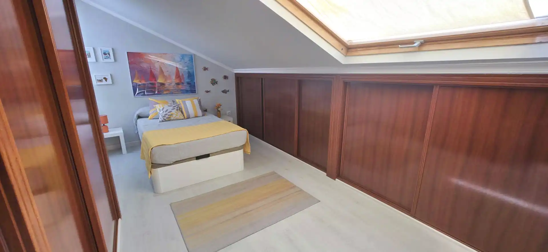 Bedroom of Attic for rent in Ferrol  with Air Conditioner, Heating and Furnished