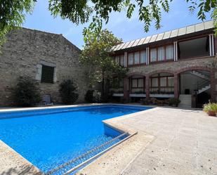 Piscina de Finca rústica en venda en Sant Pere Pescador amb Aire condicionat, Terrassa i Traster