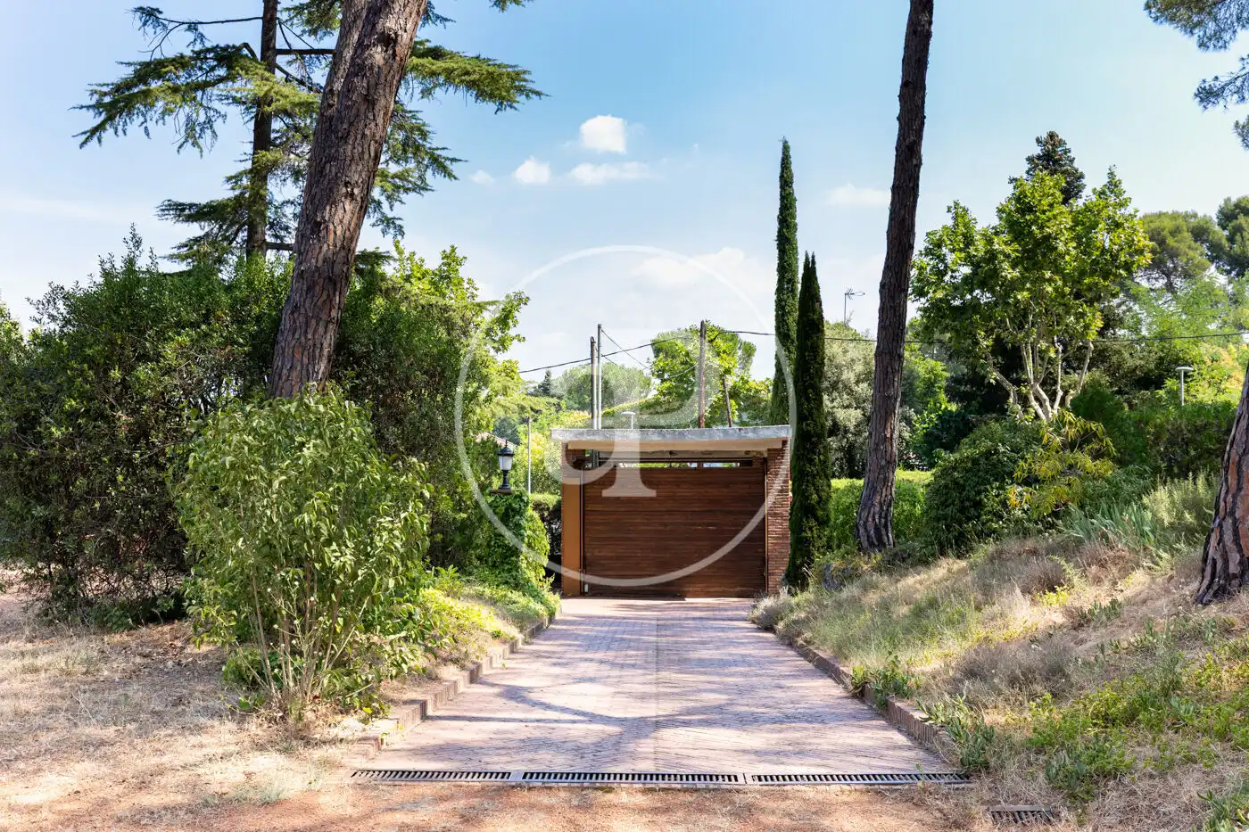 Vista exterior de Casa o chalet en venta en Sant Cugat del Vallès con Calefacción, Jardín privado y Terraza