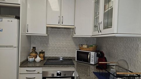 Foto 3 de Piso en venta en Avinguda Benito Perez Galdos, Ensanche - Diputación, Alicante / Alacant