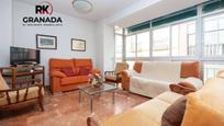 Bedroom of Flat for sale in  Granada Capital