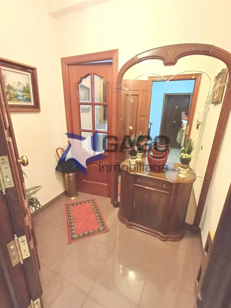 Wohnung zum Verkauf in Córdoba mit Heizung, Terrasse und Möbliert