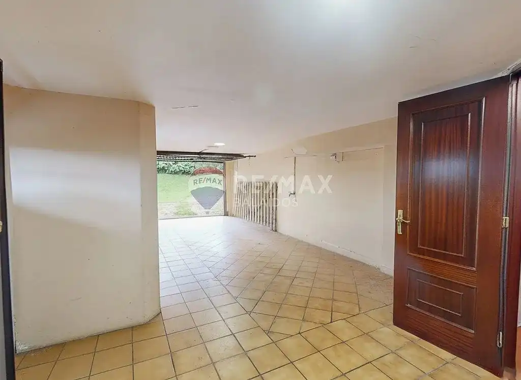 Casa o chalet en venta en Vigo  con Calefacción, Jardín privado y Parquet