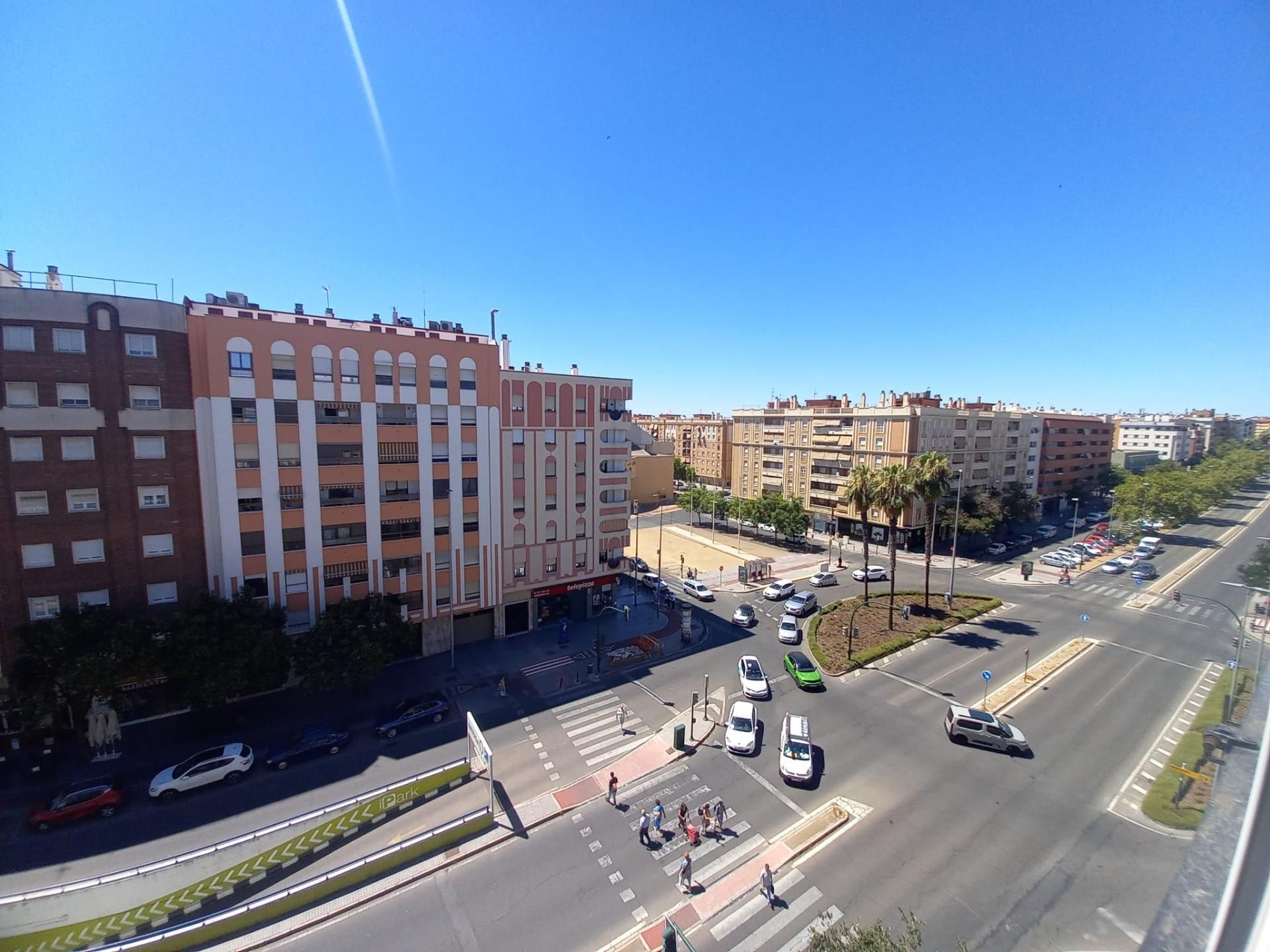 Flat for rent in Ciudad Jardín - Zoco