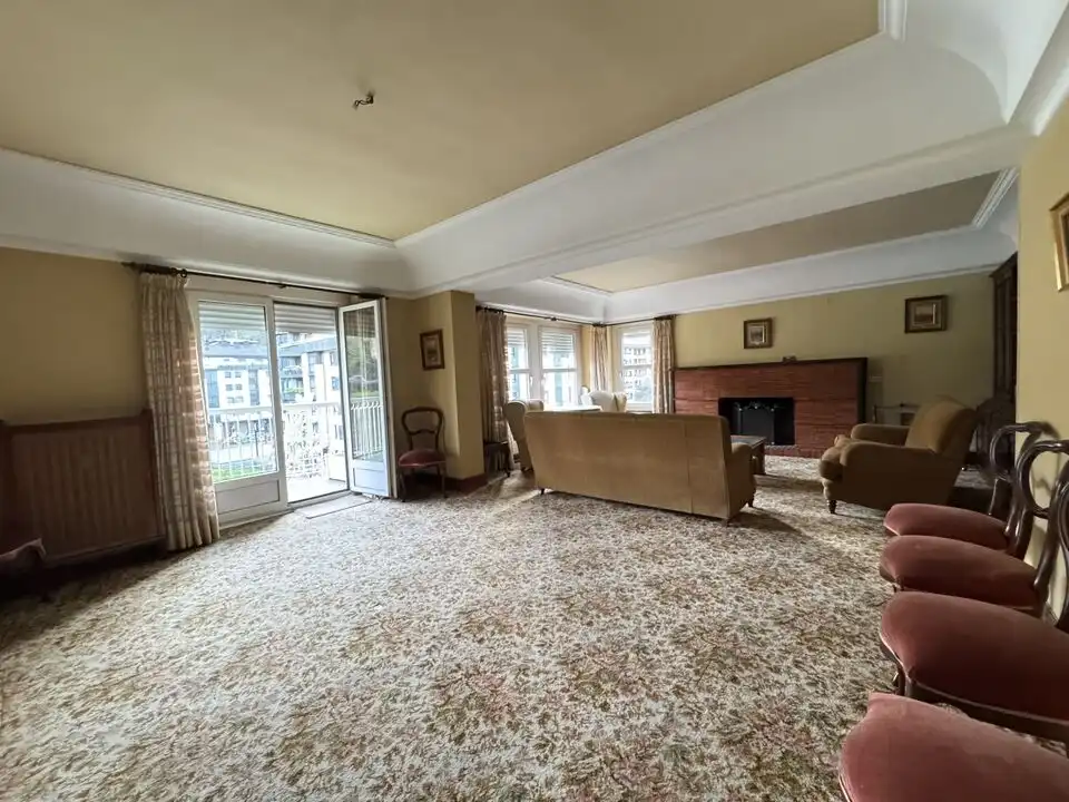 Sala de estar de Piso en venta en Bergara con Calefacción, Terraza y Amueblado