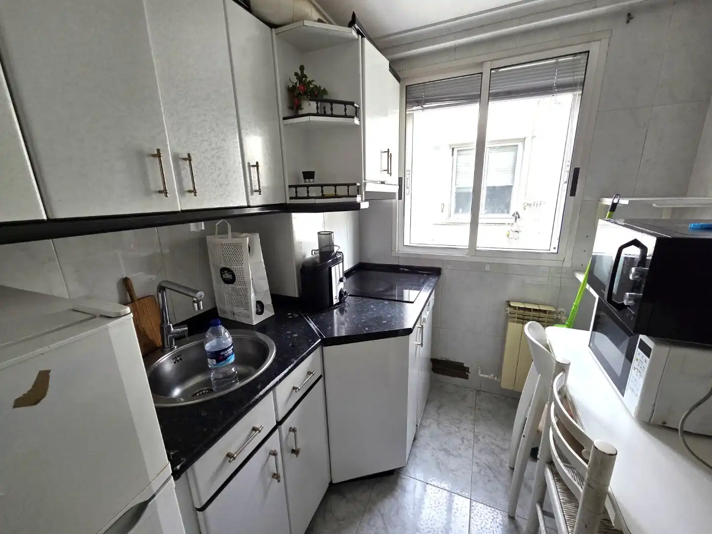 Flat with lift for sale in Calle Santiago Apóstol, imagen 4