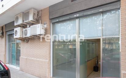 Exterior view of Premises to rent in Burjassot  with Air Conditioner