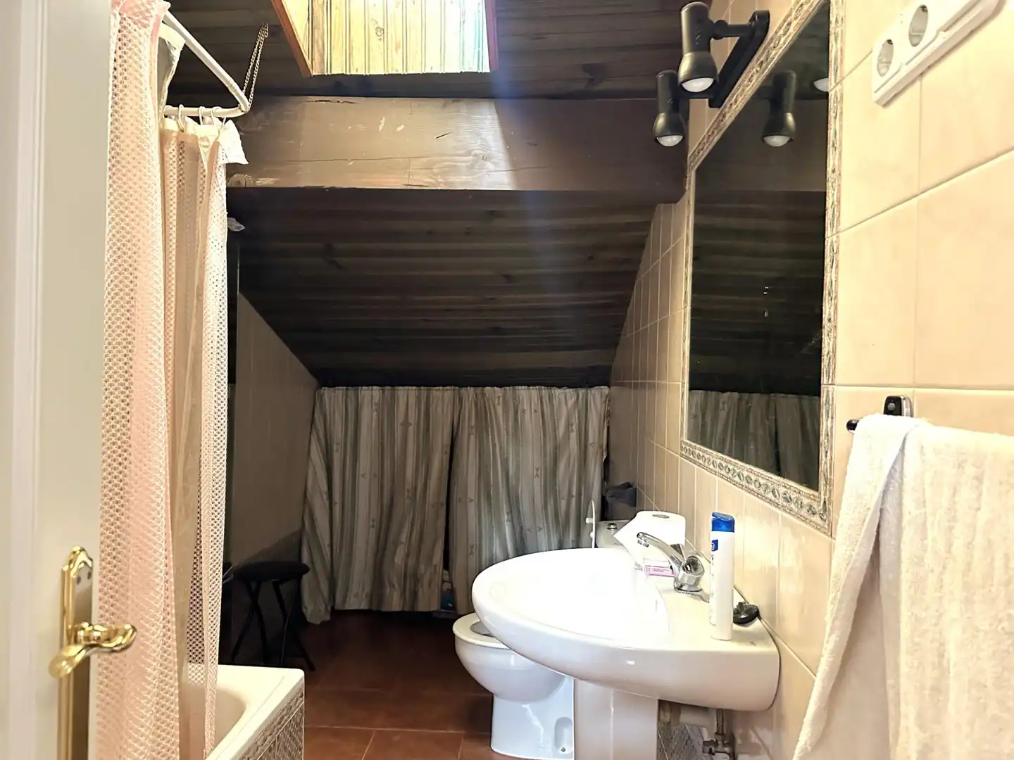 Bathroom of Duplexes for sale in Plentzia