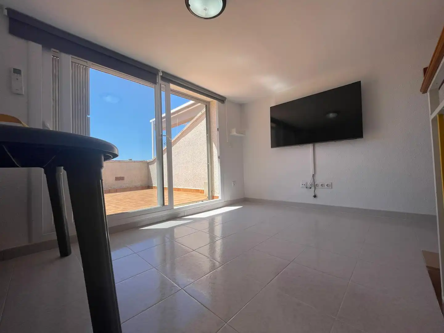 Sala de estar de Dúplex en venta en Altafulla con Aire acondicionado, Terraza y Trastero