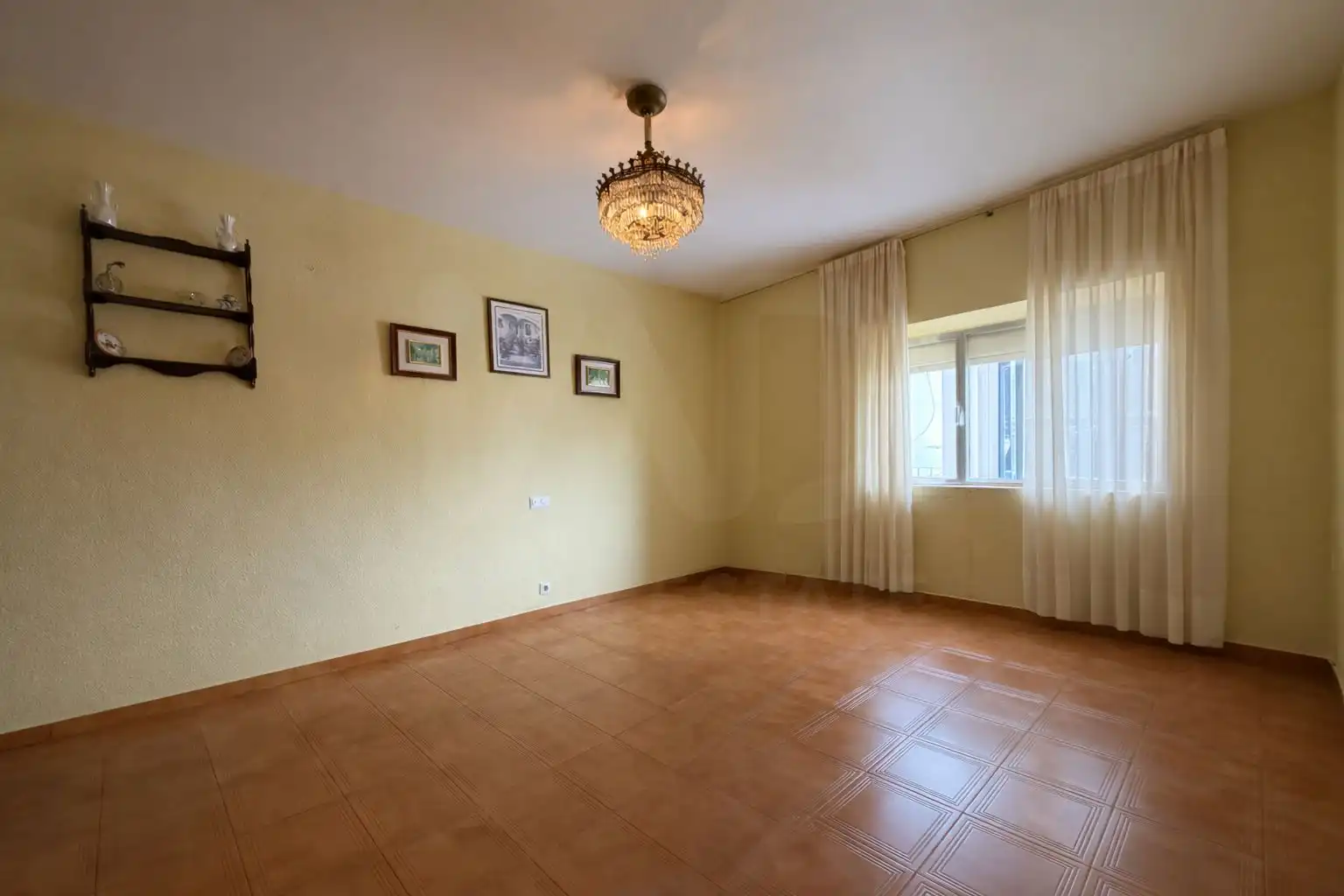 Sala de estar de Casa o chalet en venta en Ávila con Calefacción, Terraza y Piscina