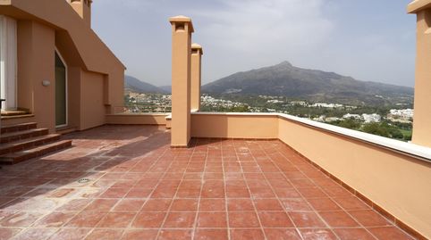 Foto 2 de Ático en venta en Los Naranjos, Marbella