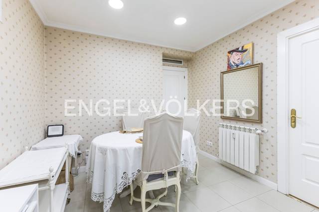 Piso en Venta en Orense en Cuatro Caminos - Azca