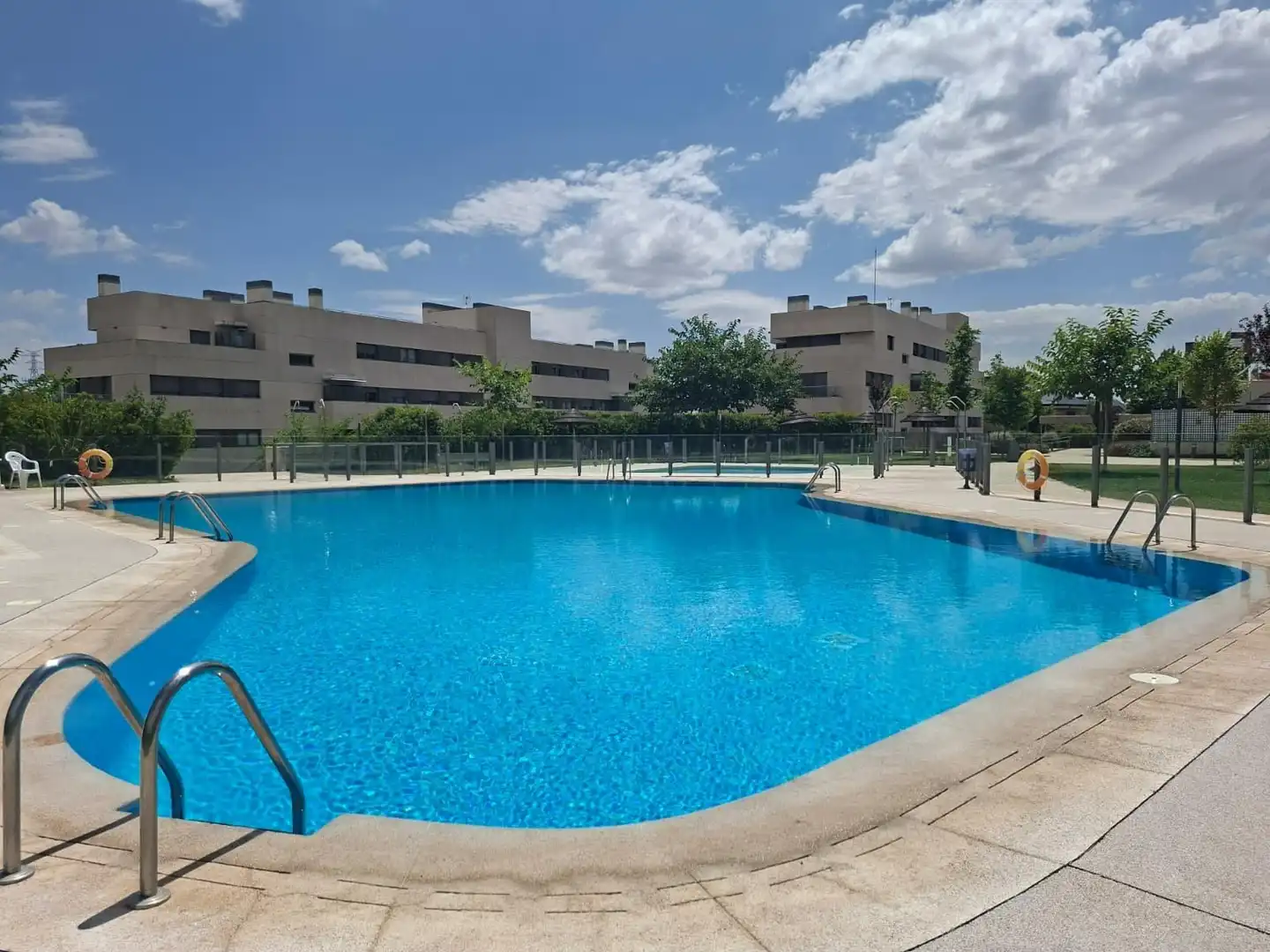 Swimming pool of Attic for rent in Boadilla del Monte  with Terrace, Storage room and Community pool