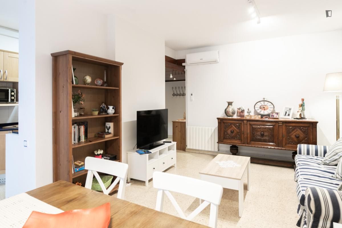 Sala d'estar de Apartament de lloguer en  Barcelona Capital amb Aire condicionat, Moblat i Forn