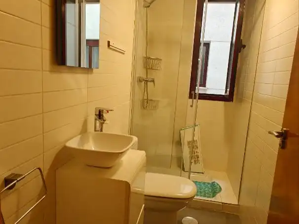 Badezimmer von Wohnung zur Miete in Murcia mit Heizung, Parkett und Möbliert