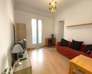 Living room of Flat to rent in  Barcelona Capital  with Heating and Balcony