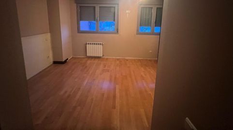 Photo 3 of Flat for sale in C/ Ordicia, Orcasitas, Madrid Capital