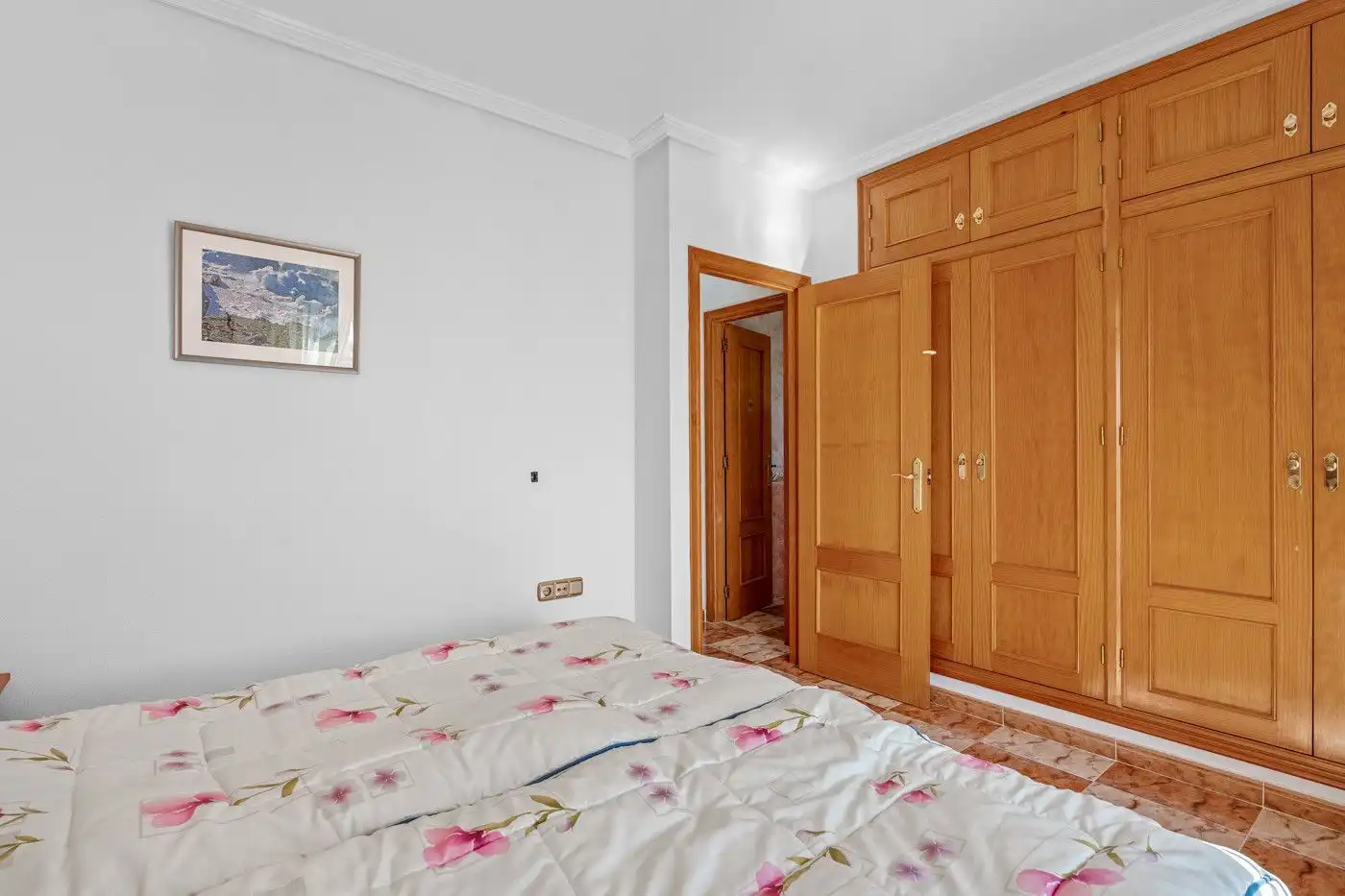 Habitación de Casa adosada en venta en Orihuela con Aire acondicionado, Jardín privado y Terraza