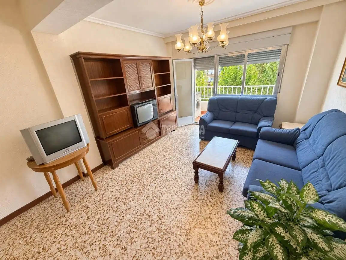Piso con ascensor en venta en Zarzaquemada, imagen 5