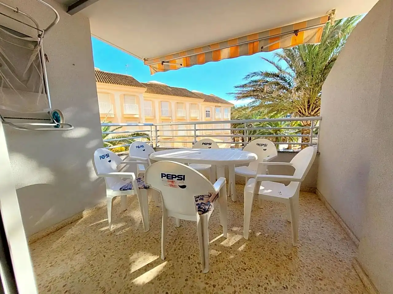 Terraza de Apartamento de alquiler en Miramar, Valencia