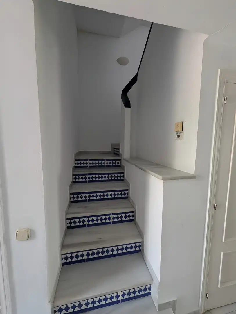 Casa adosada en venda en Estepona amb Aire condicionat, Terrassa i Piscina
