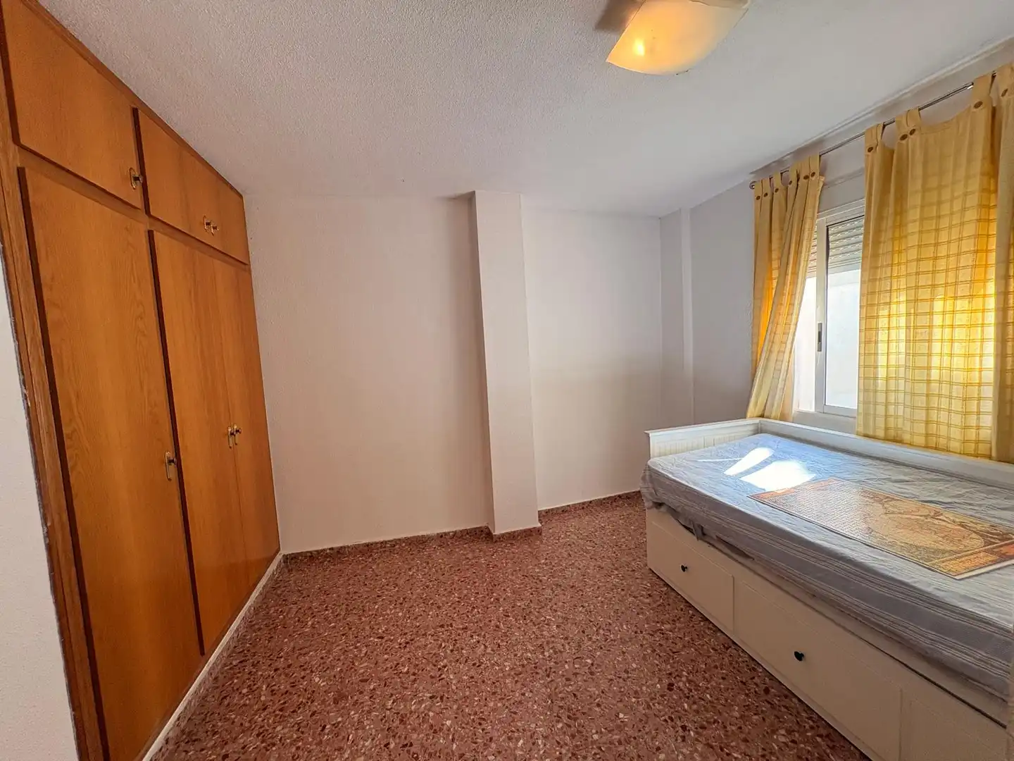 Bedroom of Flat for sale in Petrés  with Air Conditioner, Storage room and Balcony