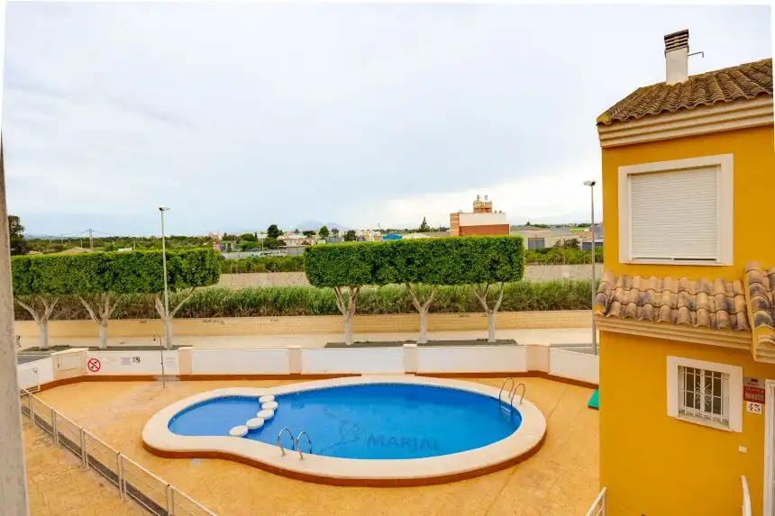 Piscina de Casa adosada en venta en Rojales con Piscina comunitaria
