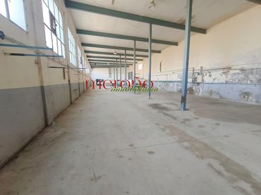 Nave industrial en venta en Crevillent