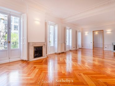 Appartement compact avec ascenseur à louer à Calle de José Ortega y Gasset