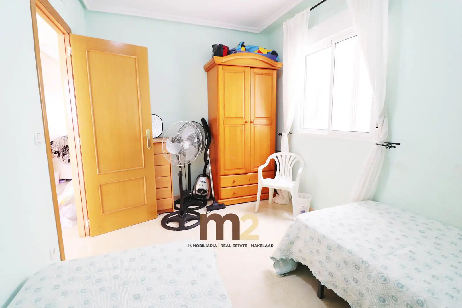 Habitación de Apartamento en venta en Guardamar del Segura con Aire acondicionado, Terraza y Amueblado