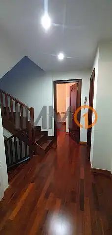 Casa aparellada en venda a Centro, imagen 19