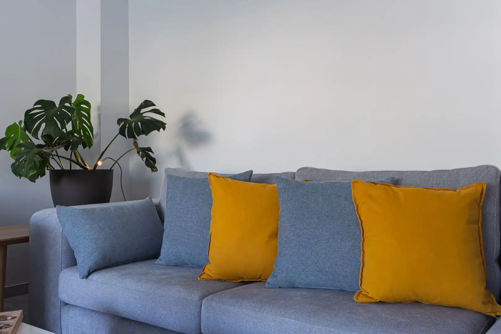 Sala de estar de Ático de alquiler en Almuñécar con Aire acondicionado, Terraza y Amueblado