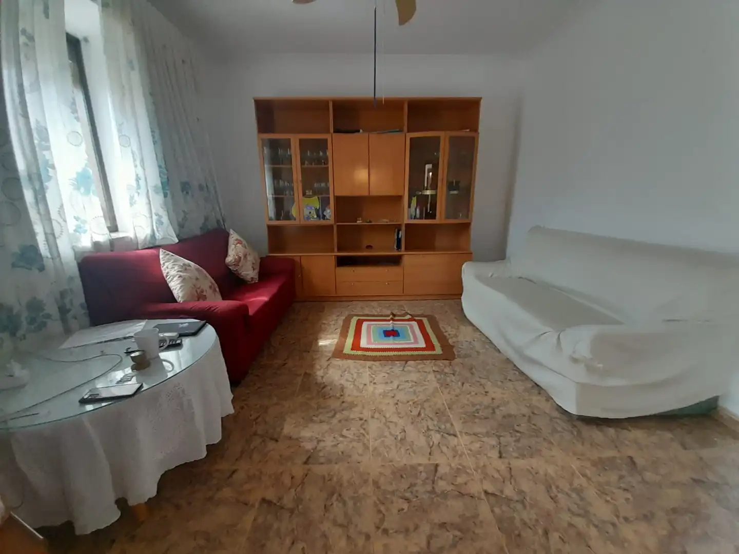 Sala d'estar de Casa adosada en venda en Puertollano amb Aire condicionat i Traster