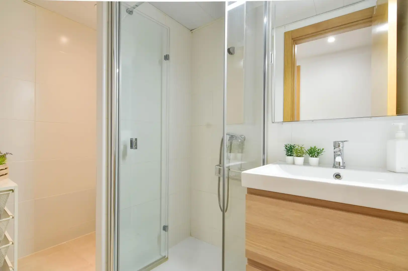 Baño de Apartamento de alquiler en El Puig de Santa Maria con Calefacción, Jardín privado y Terraza