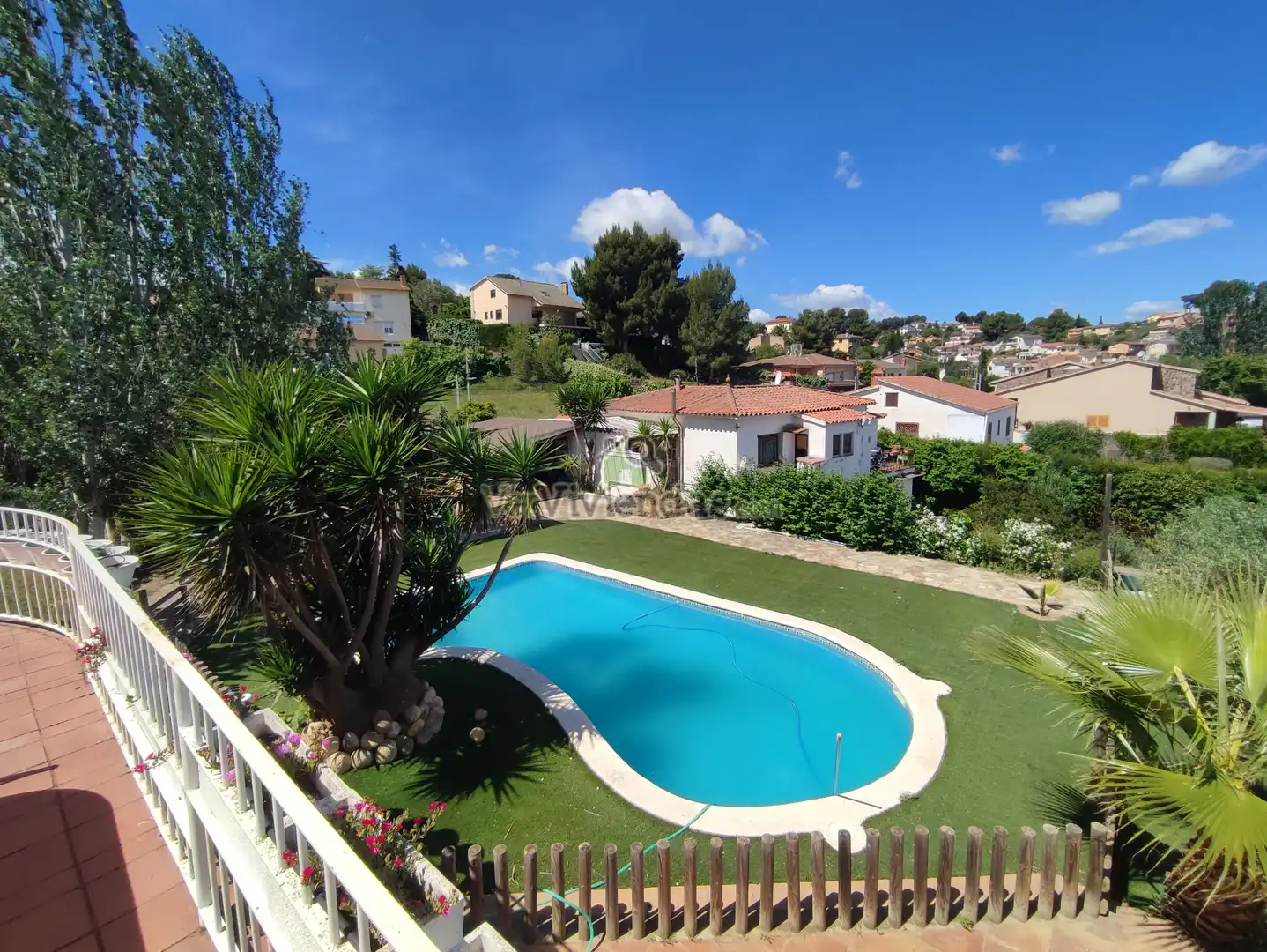 Piscina de Casa o chalet en venta en Esparreguera con Calefacción, Jardín privado y Parquet
