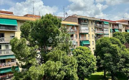 Exterior view of Flat for sale in  Madrid Capital  with Terrace
