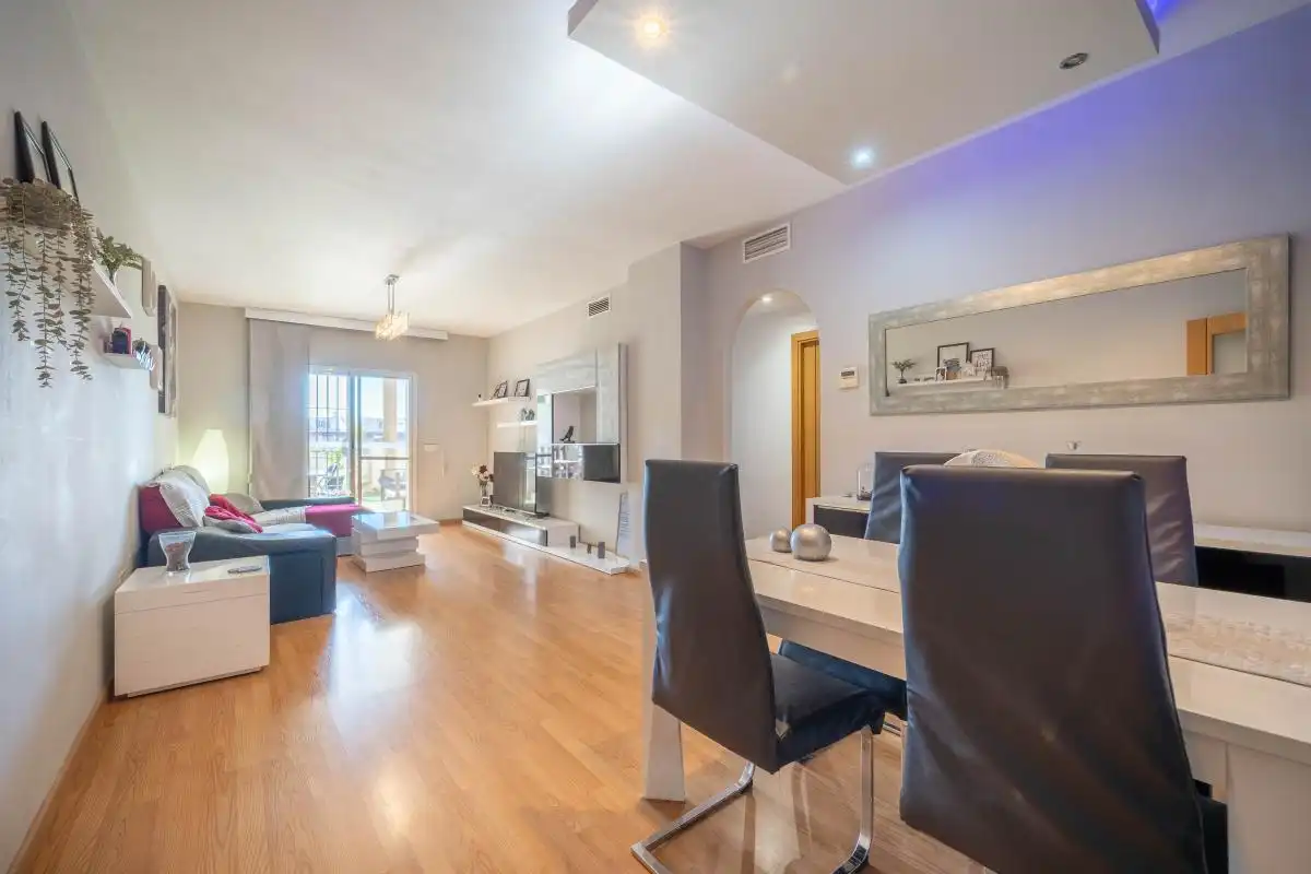 Flat for sale in Av. Retamar, La Capellanía - El Higuerón