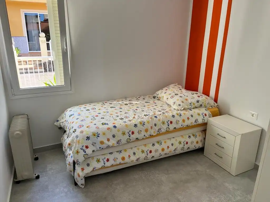 Habitación de Casa o chalet en venta en Santa Úrsula con Terraza y Piscina